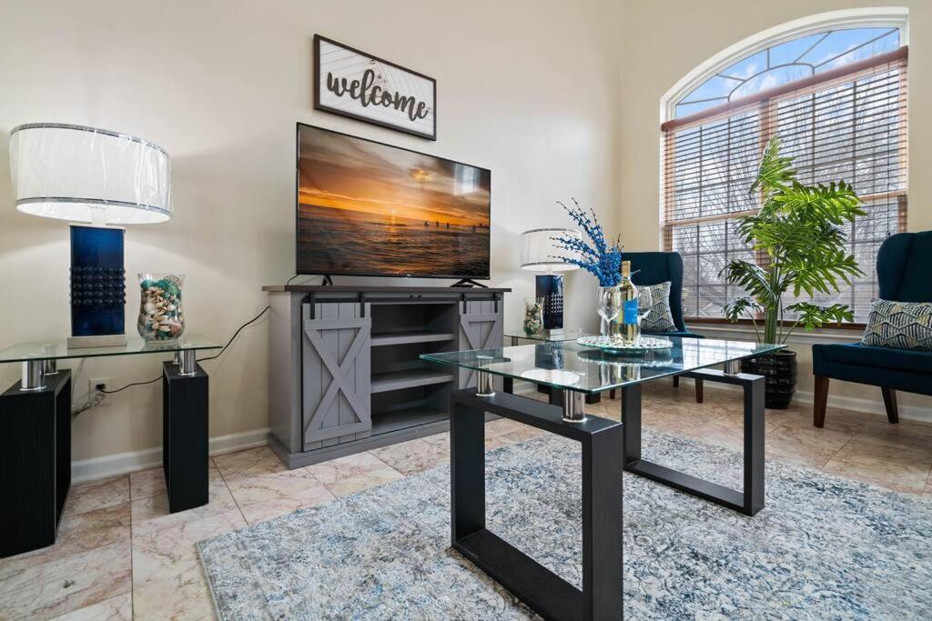Cozy 4B 2 5B University Home King Beds Jacuzzi Charlotte Bagian luar foto